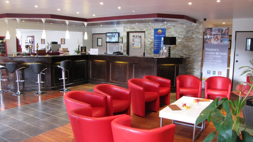 Comfort Hotel Poissy Technoparc 외부 사진